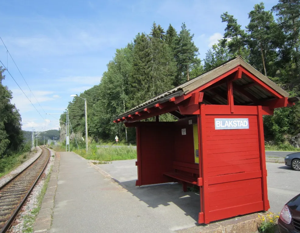 Blakstad holdeplass (1989) på Arendalsbanen