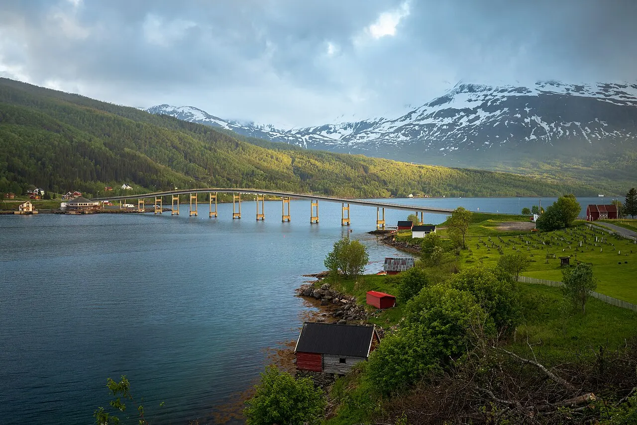 Bilde av Gratangen – Rivtták (Troms – Romsa – Tromssa)