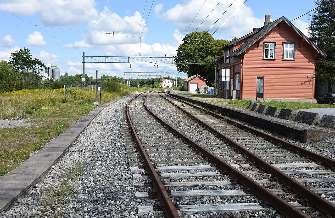 Ise stasjon på Østfoldbanens østre linje