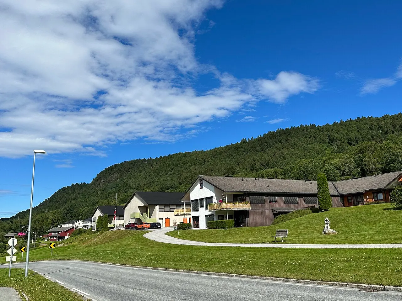 Heim Helsesenter, Liabøen i Heim kommune