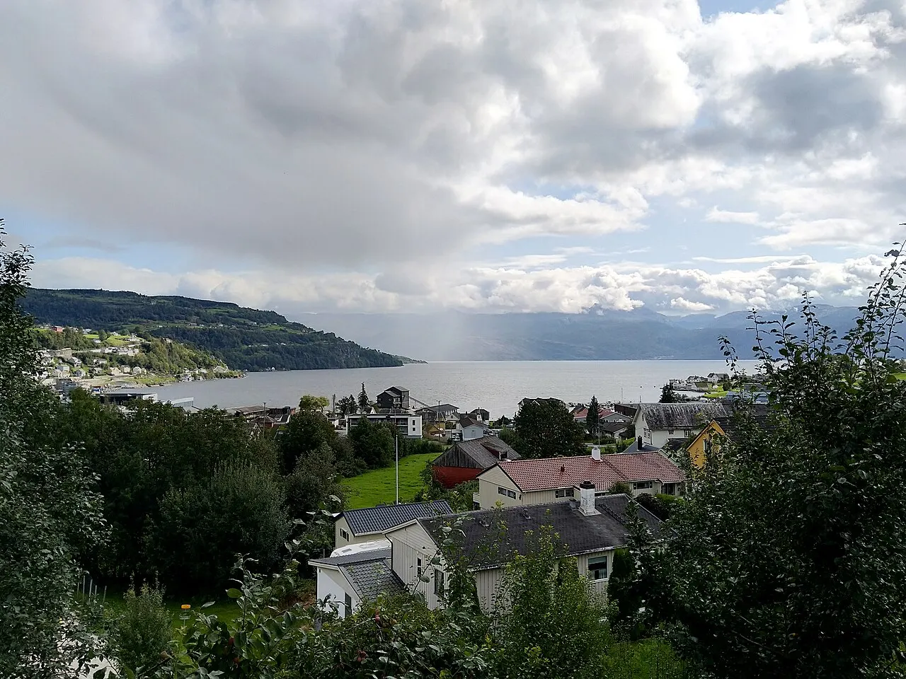 Bilde av Øystese (Vestland)