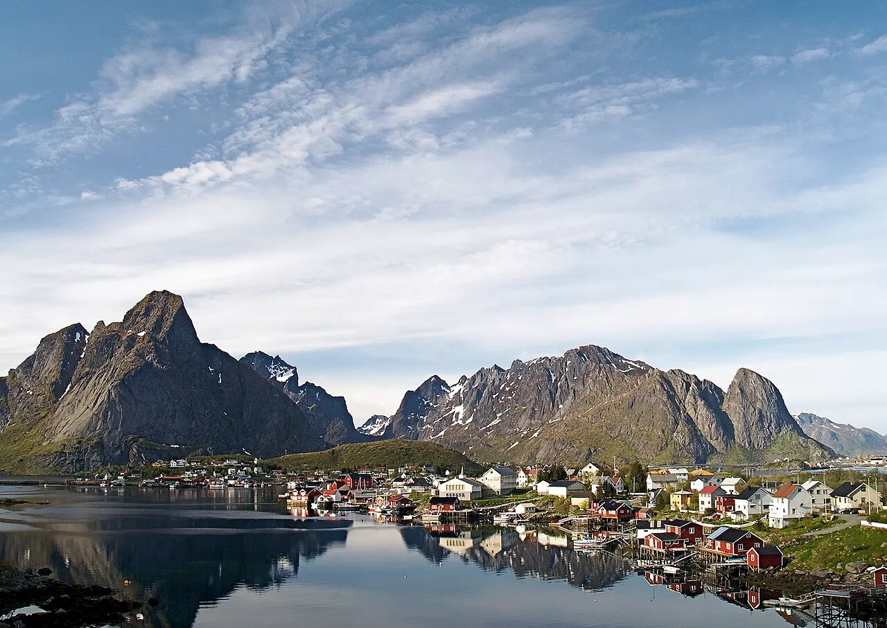 Fiskeværet Reine på Moskenesøy i Lofoten