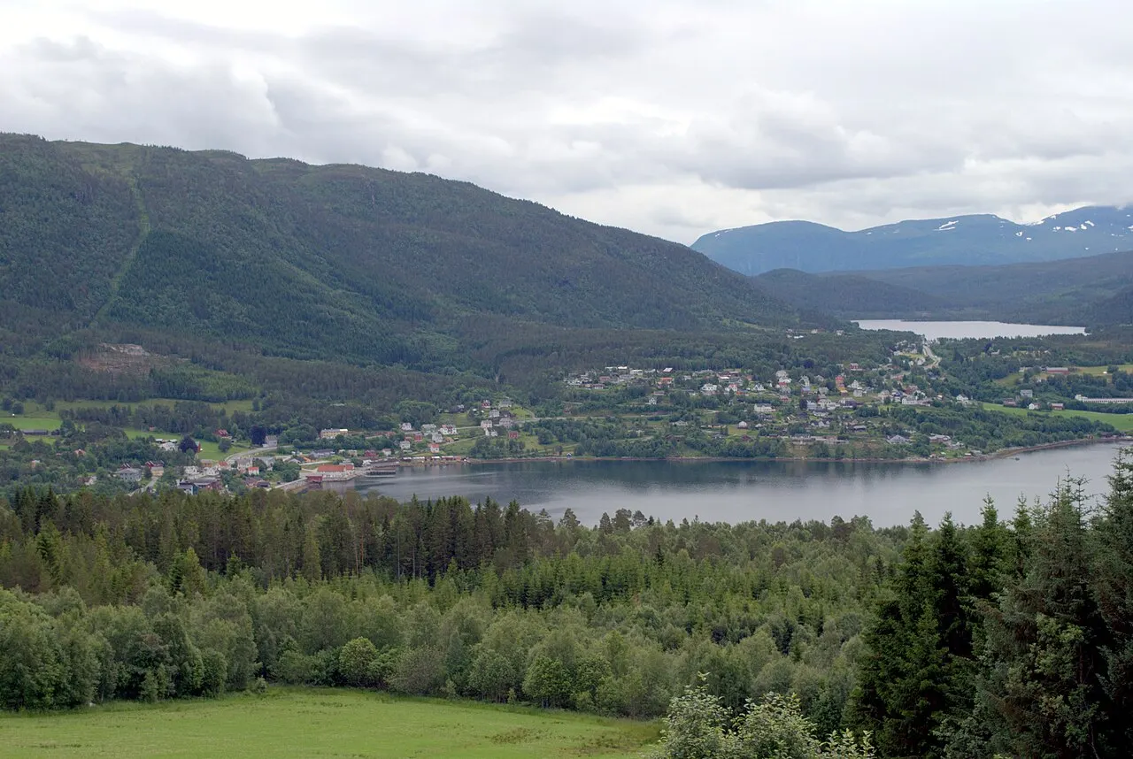 Tingvollvågen / Tingvoll i Møre og Romsdal.